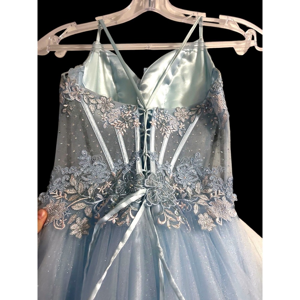 Light Blue Princess Prom Dress Size 6 Embroidered Formal Ball Gown Corset Back - Picture 4 of 9